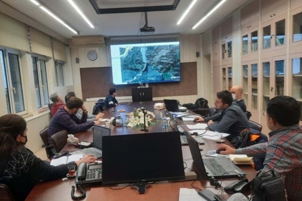Doğu Karadeniz Havzası Hidrojeolojik Etüt İşi Kapsamında Samsun DSİ Kontrol Teşkilatı ile Toplantı ve Saha Gezileri Gerçekleştirildi