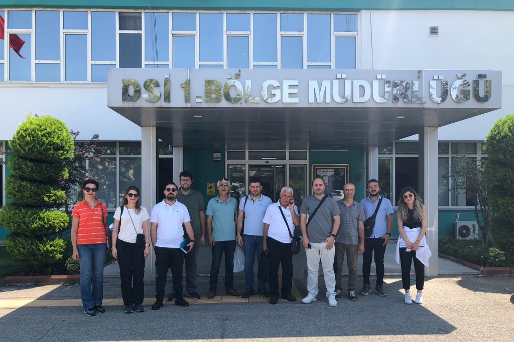 “Sakarya Alt Havzaları Yeraltısuyu Planlama (Hidrojeolojik Etüt) Raporu Yapılması ve Yaptırılması” işi kapsamında toplantılar ve arazi çalışmaları yapıldı.